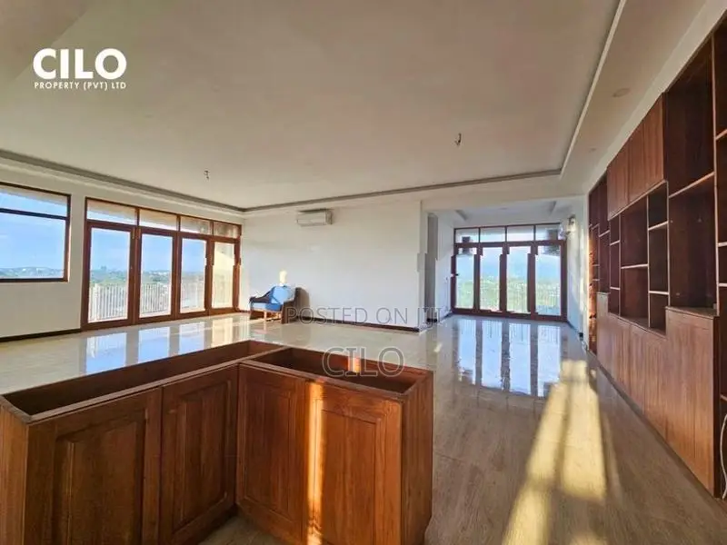 4 Bedroom Apartment for Sale – Battaramulla