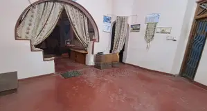 House with 10.5 Perch Land for Sale in Sammanthurai, Ampara