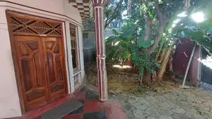 House with 10.5 Perch Land for Sale in Sammanthurai, Ampara