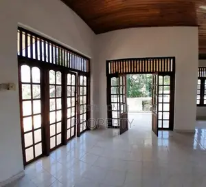 4 Br Separate House for Rent in Battaramulla