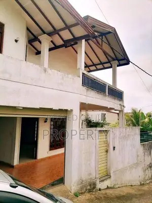 4 Br 18 Perch House for Sale in Kandy Katugastota City Limit