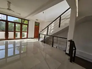 4 Bedrooms Unfurnished House Near Itn Battaramulla for Rent