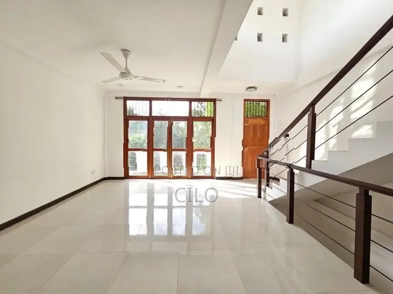 4 Bedrooms Unfurnished House Near Itn Battaramulla for Rent