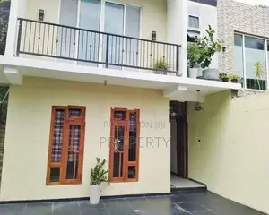Newly Built Fully Furnished House for Sale in Kandy Haragama