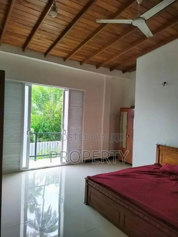 Newly Built Fully Furnished House for Sale in Kandy Haragama