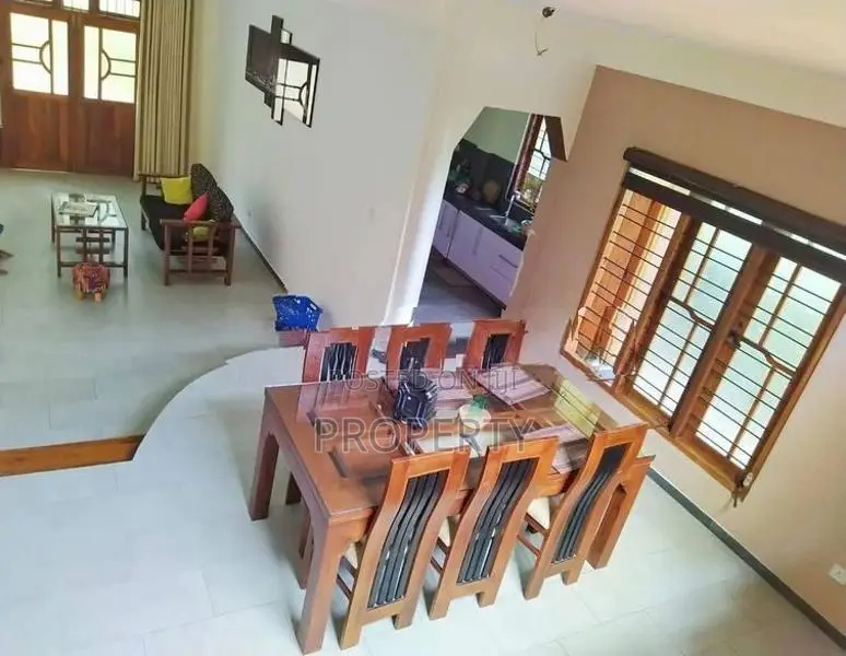 Newly Built Fully Furnished House for Sale in Kandy Haragama