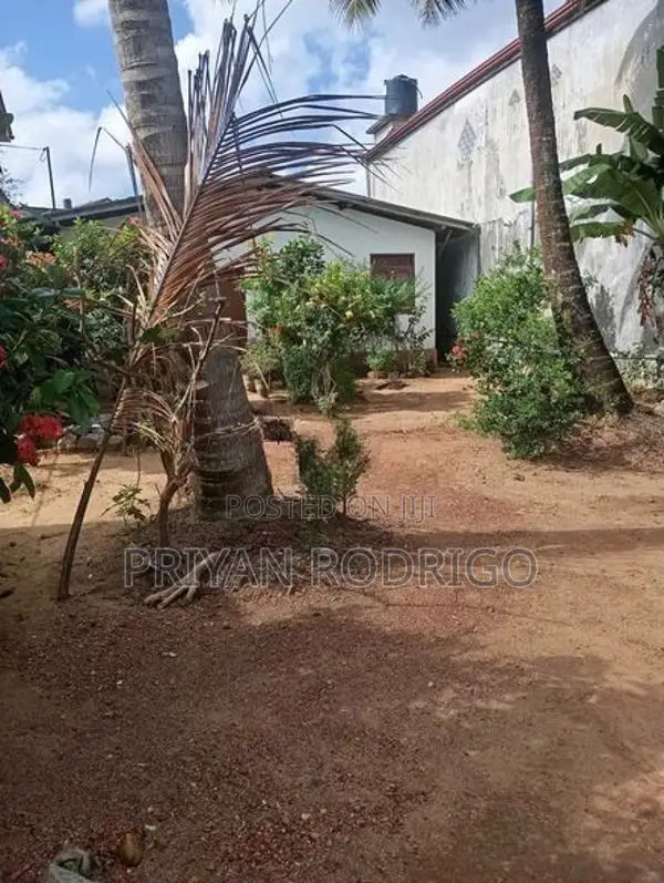 Wattegedara Suramya Mawatha 12.5 Perches of Land for Sale