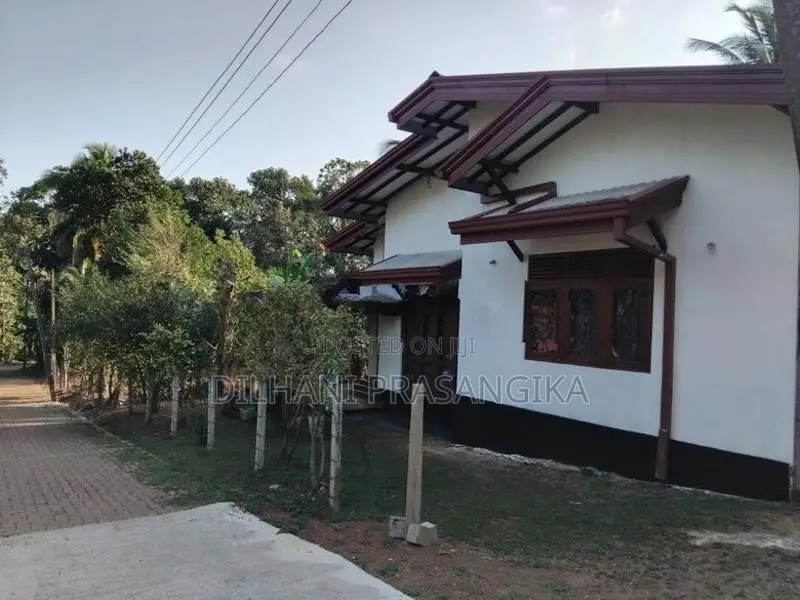 House for Sale - Ganemulla