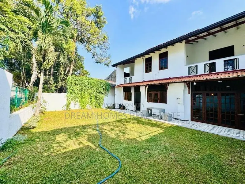 Newly Renovated Luxury 4-Bedroom Residence for Sale in Delkanda