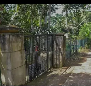 42 Perch Land with Half-Built House – Rambukkana