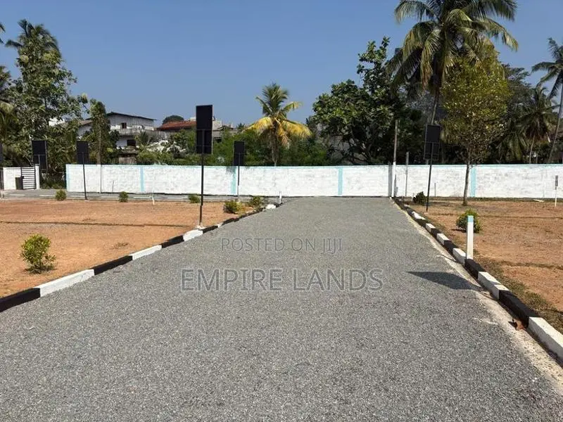 Land Plot for Sale in Rukmale Road Kottawa