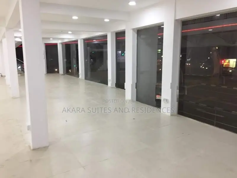 6,900 Sq.ft - Unfurnished Commercial Building CP47661 Rajagiriya