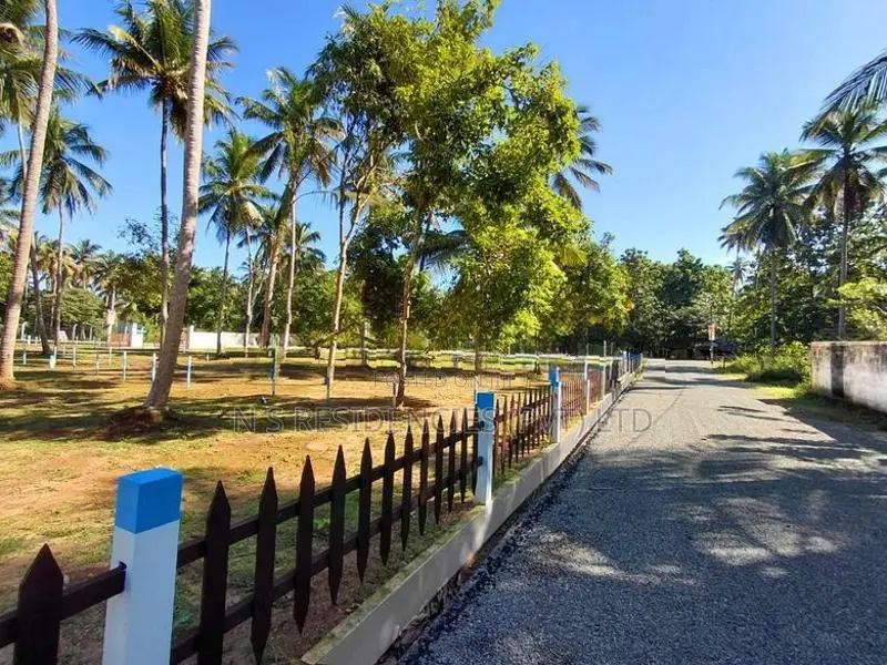 Mellawagedara Land Plots for Sale