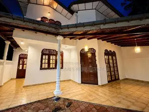 Modern Two-Storey Family Home for Sale – Kiribathgoda