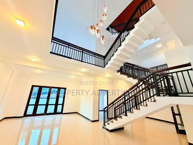 Mount Lavinia 5 BR Brand New House for Sale