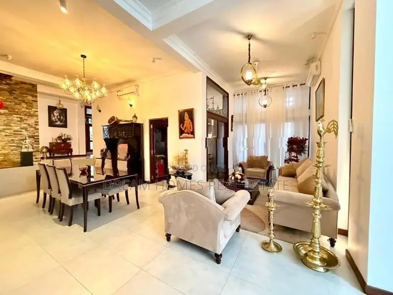 Modern Luxury Home for Sale in Maharagama – 5 Bedrooms