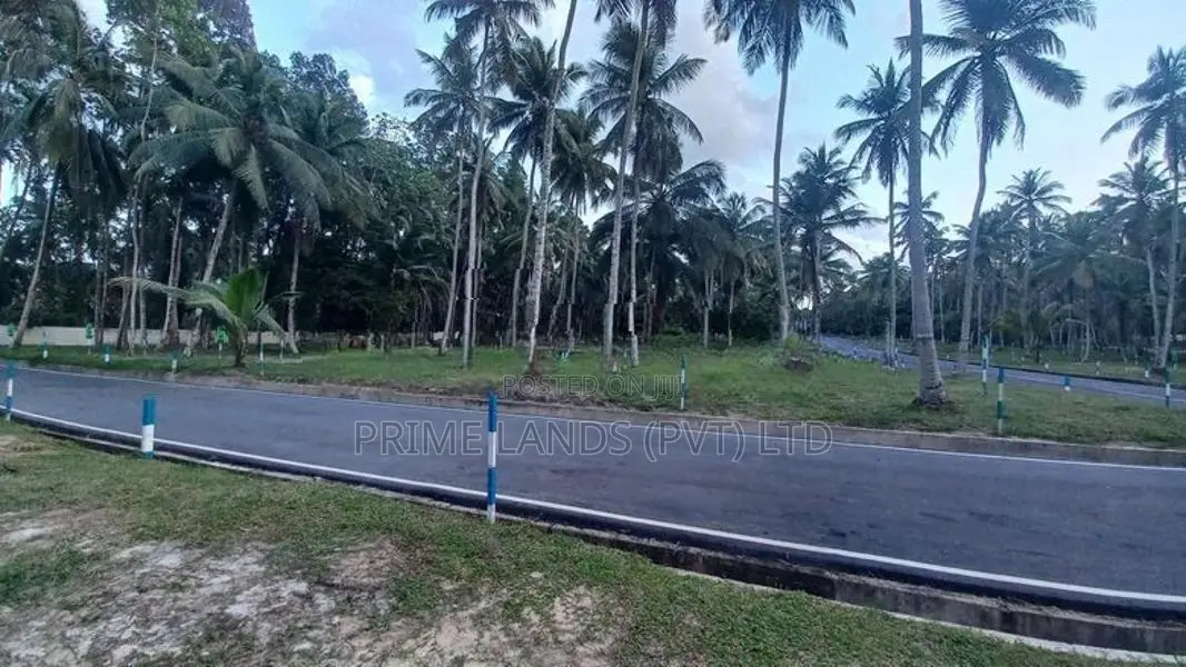 යක්කල නගරයෙන්ම බිම්කොටස්
