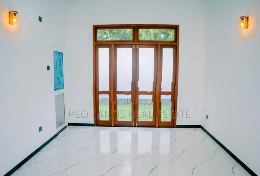 (PH999) Two Storey Luxury House for Sale in Piliyandala