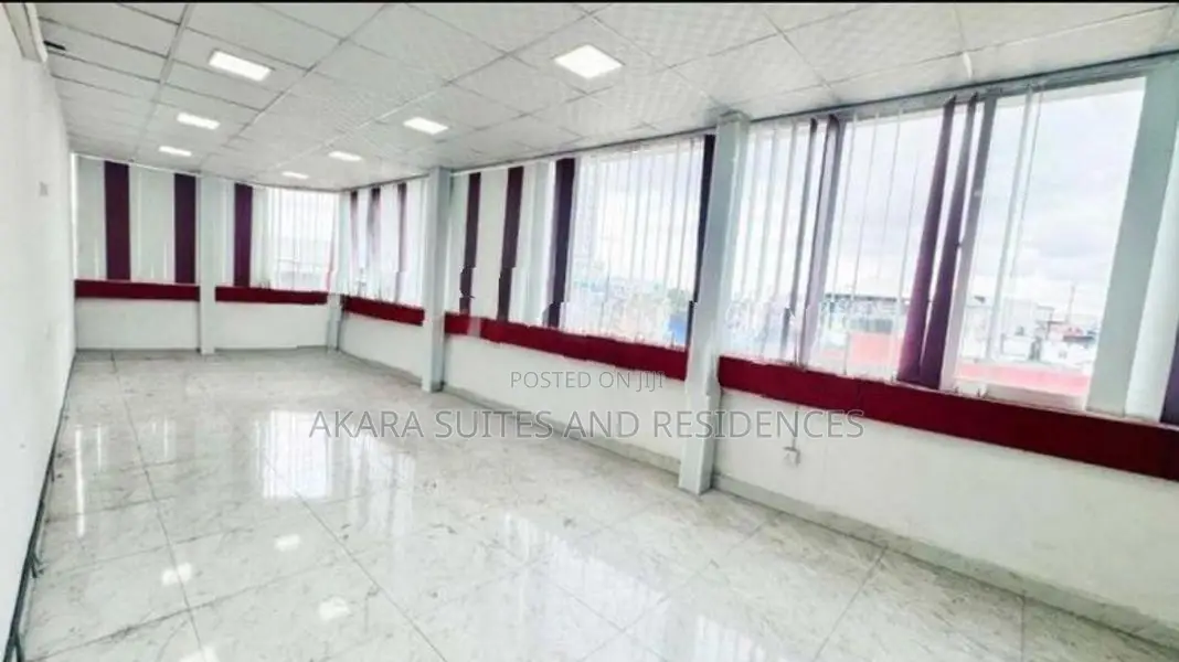 8000 Sq.ft - Commercial Building for Sale CP53495 Battaramulla
