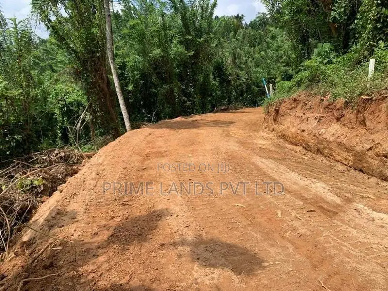 Land for Sale Pilimathalawa