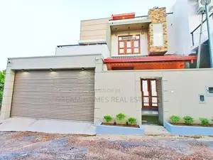 Luxury Modern House for Sale in Piliyandala