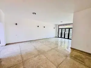 Newly Renovated Luxury 4-Bedroom Residence for Sale in Delkanda