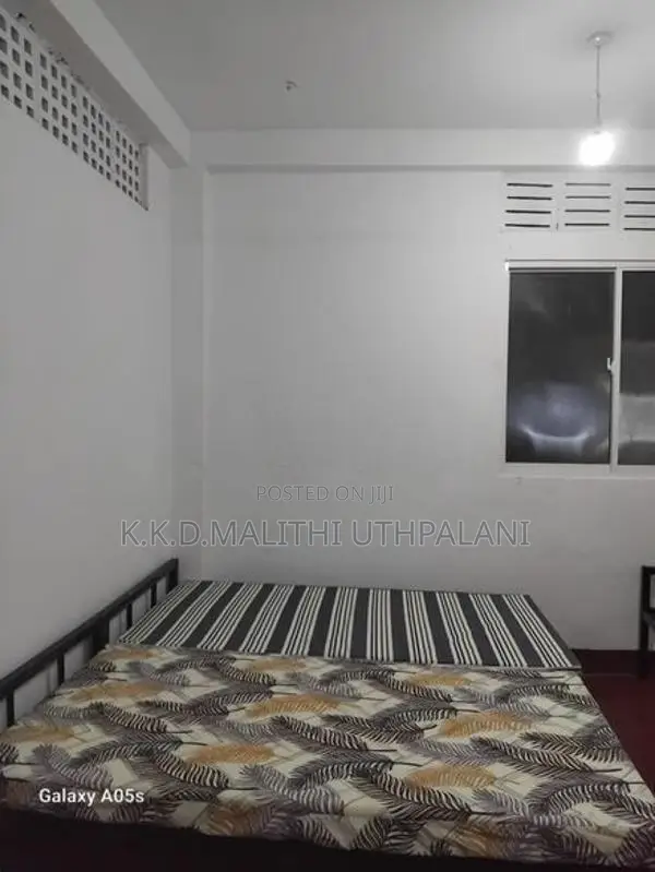 Shearing Room For Rent Kalubovila to girls