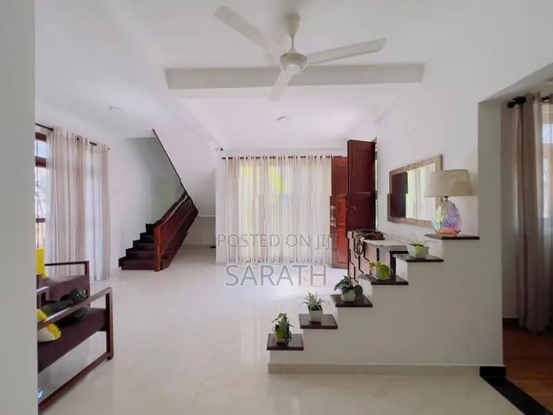 16 P With Luxury House For Sale