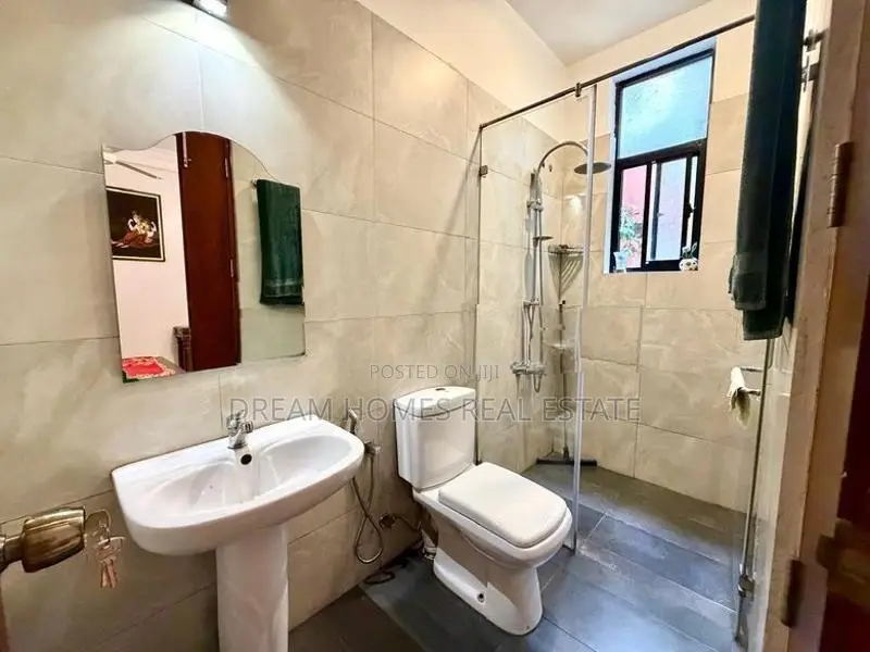 Modern Luxury Home for Sale in Maharagama – 5 Bedrooms