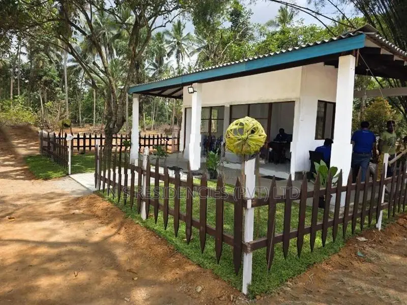 Mellawagedara Land Plots for Sale