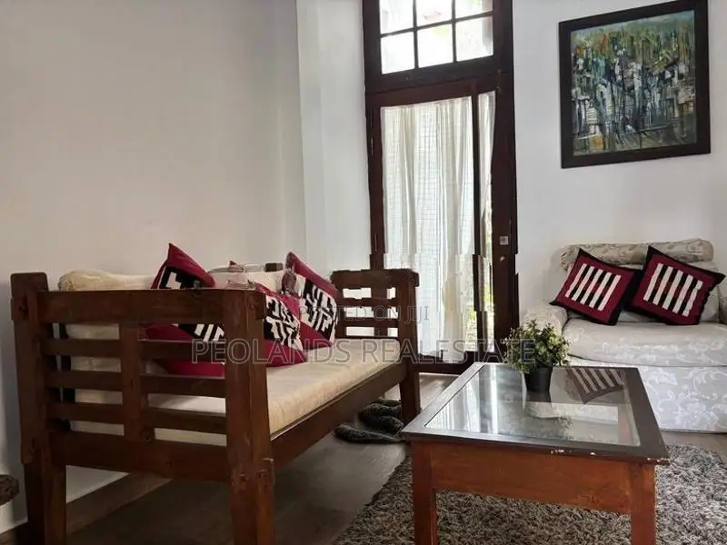 (NAR732) 2BR Apartment for Rent in Colombo 03