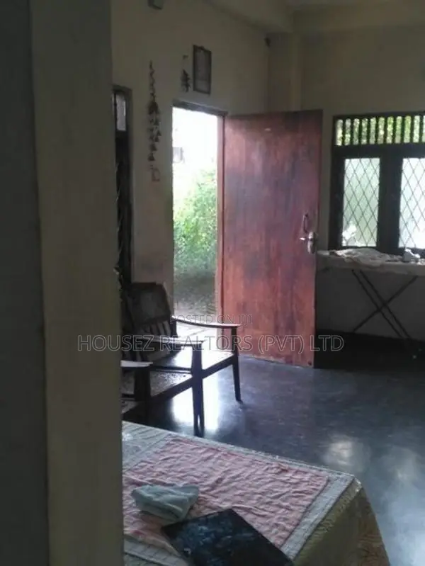 Commercial Building for Rent – Boralesgamuwa