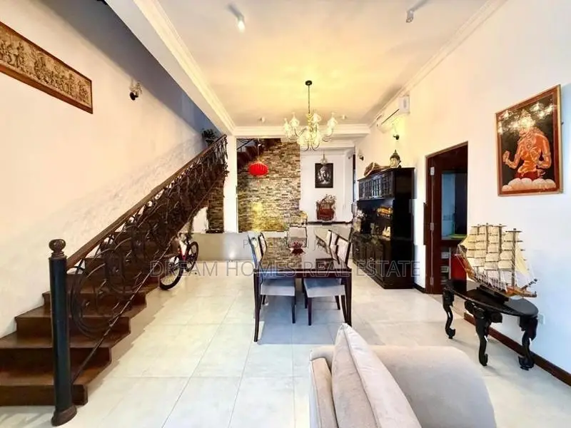 Modern Luxury Home for Sale in Maharagama – 5 Bedrooms