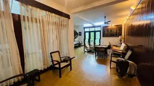 4BR Colombo 07 House For Sale In A Prime Location.
