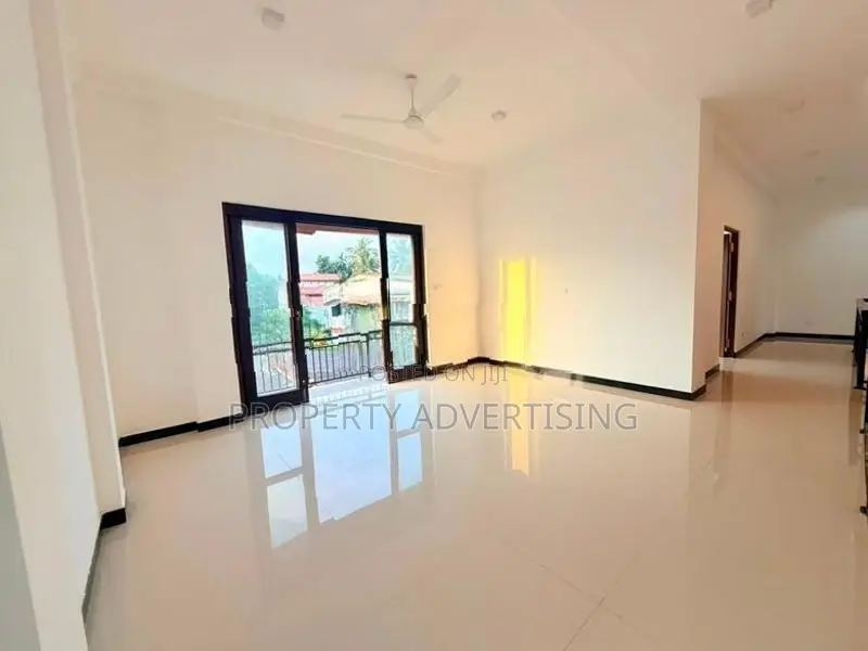 Mount Lavinia 5 BR Brand New House for Sale