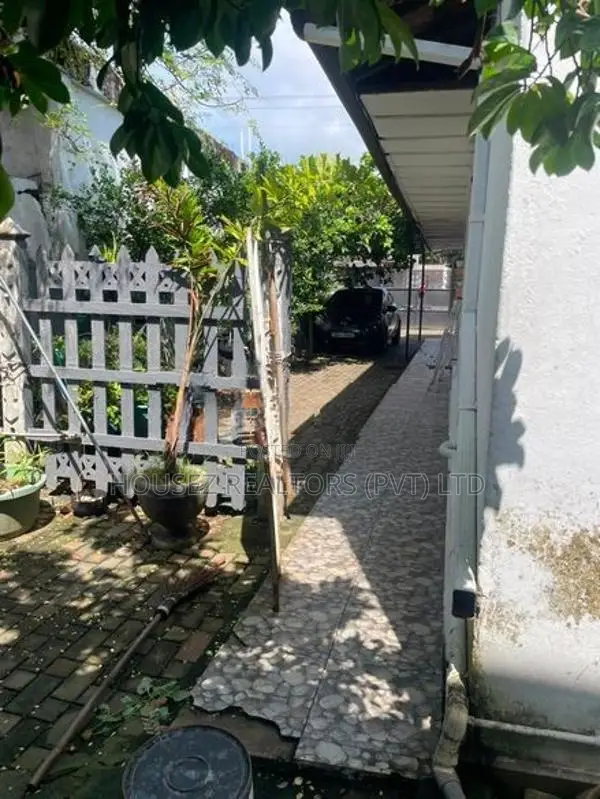 3-Bedroom House for Sale – Angoda Junction