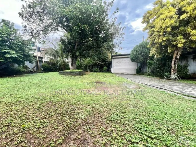 Luxury Family Home for Sale in Attidiya