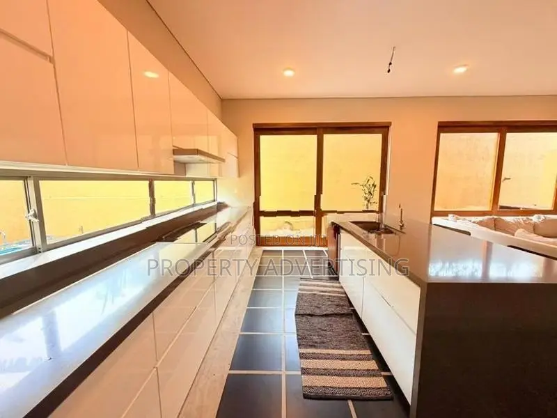 Nugegoda Award-Winning Architect Designed Luxurious House for Sale