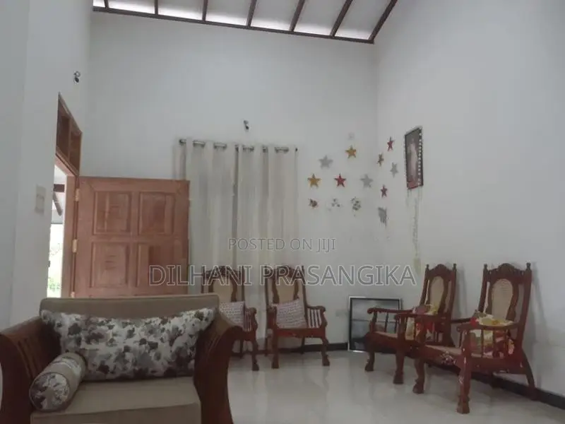 House for Sale - Ganemulla