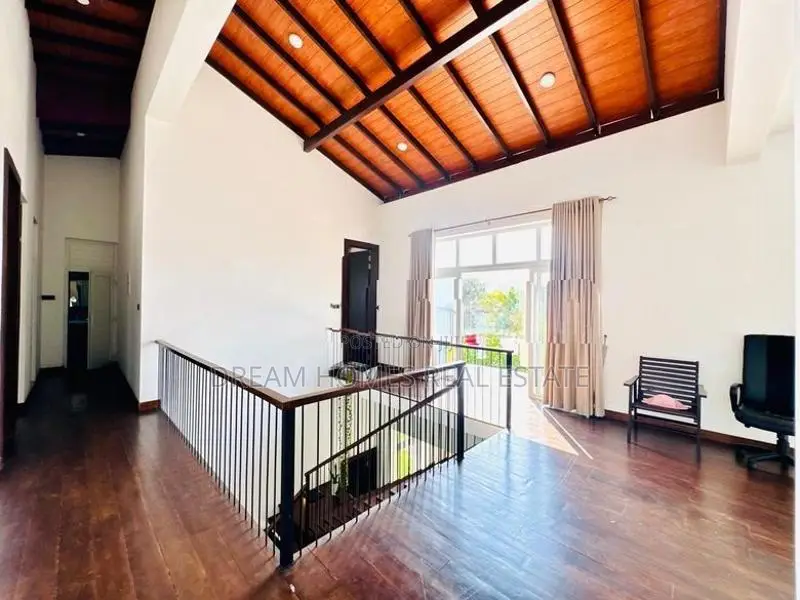 Modern 2-Storey Luxury Home – Temple Road, Thalawathugoda