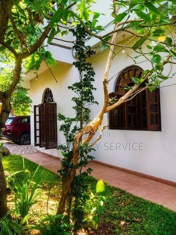 2 Storey House for Sale in Jaela (ssph-423)