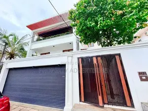 Pita Kotte Architecture Designed House For Sale