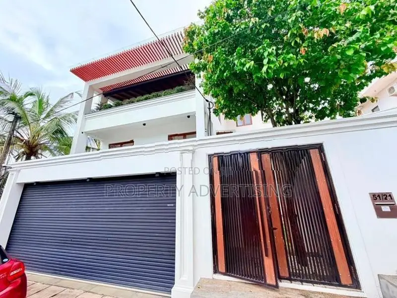 Pita Kotte Architecture Designed House For Sale