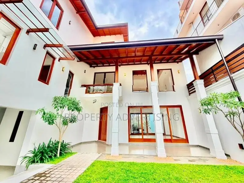 Pita Kotte Architecture Designed House For Sale