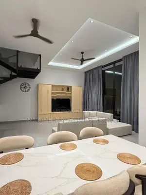 Luxury Furnished House for Sale – Lake Road, Battaramulla