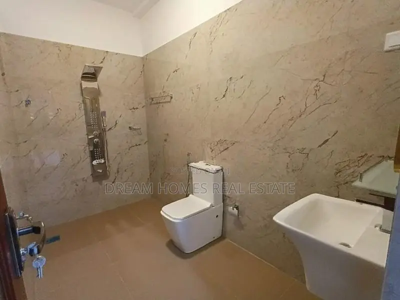 Luxury Modern House for Sale in Piliyandala