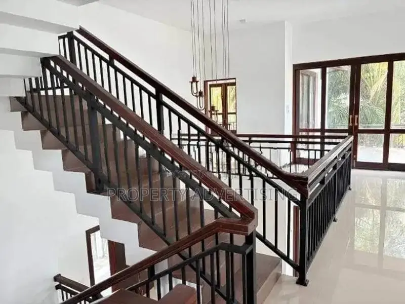 New House for Sale in Mount Lavinia