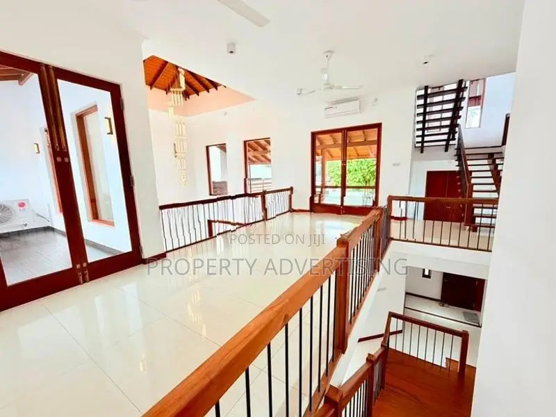 Pita Kotte Architecture Designed House For Sale