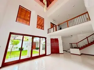 Pita Kotte Architecture Designed House For Sale
