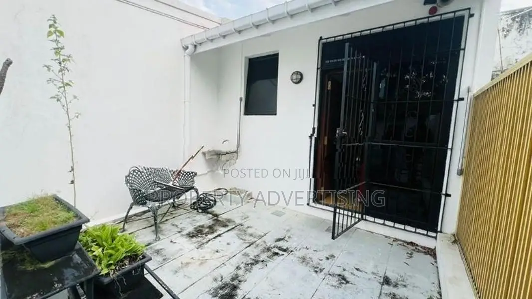 4BR Colombo 07 House For Sale In A Prime Location.
